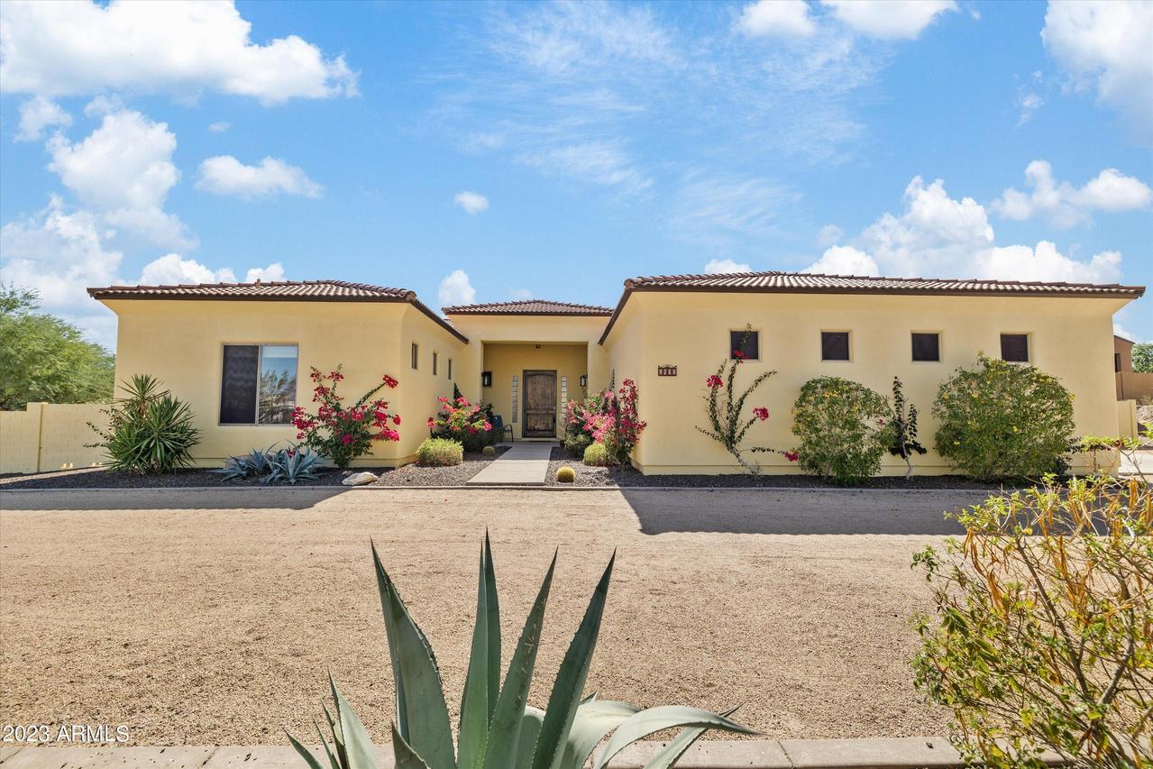 1431 E Red Range Way, Phoenix, AZ 85085