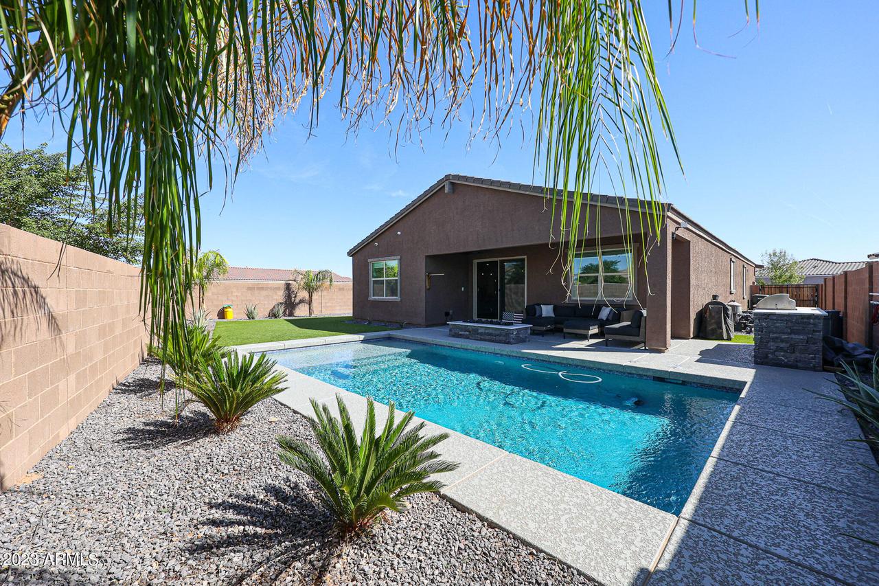 215 S San Bernardo Ln., Casa Grande, AZ 85194