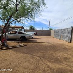 2026 E Alta Vista Rd., Phoenix, AZ 85042