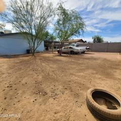 2026 E Alta Vista Rd., Phoenix, AZ 85042
