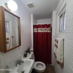 2026 E Alta Vista Rd., Phoenix, AZ 85042