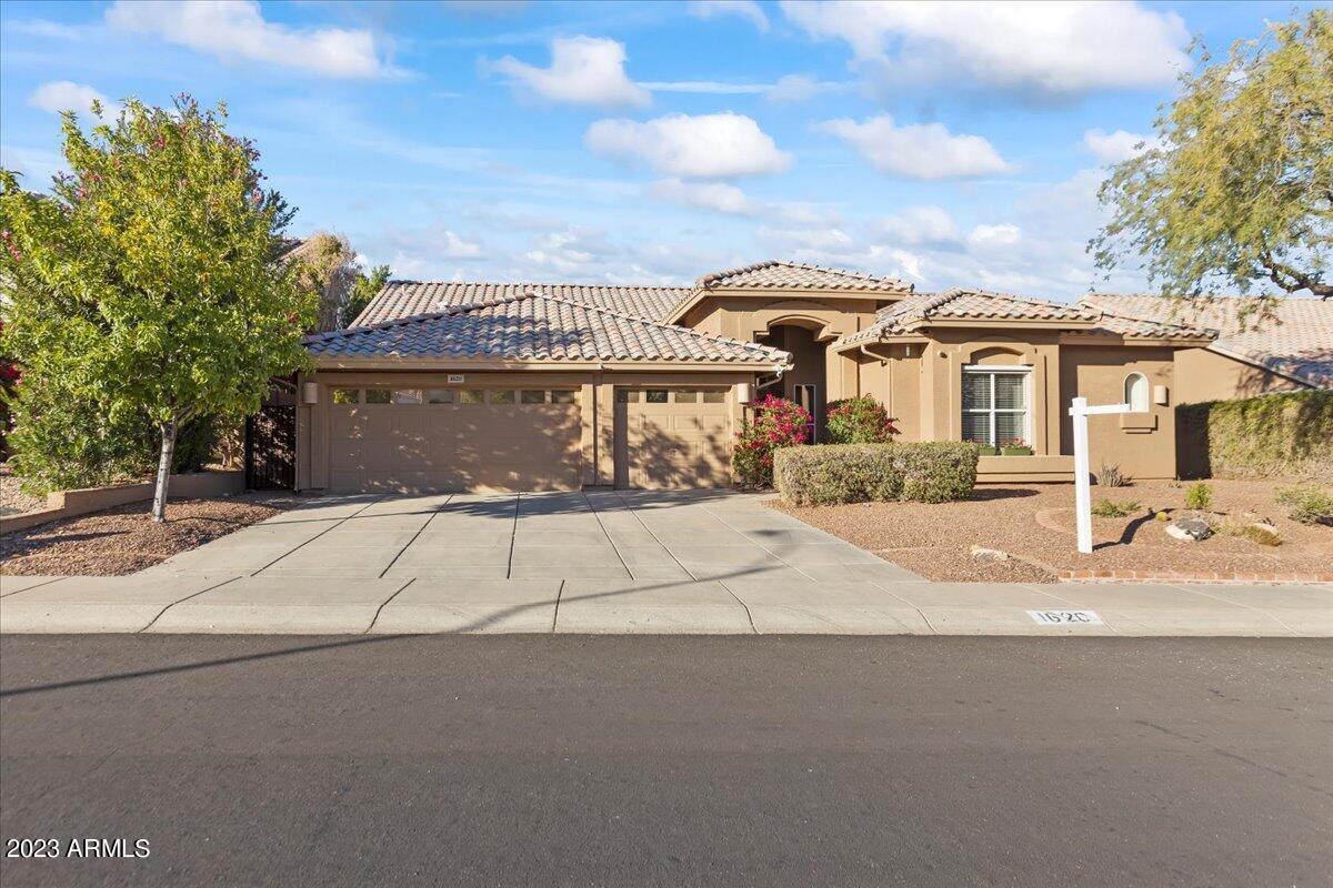 1620 E Kathleen Rd., Phoenix, AZ 85022