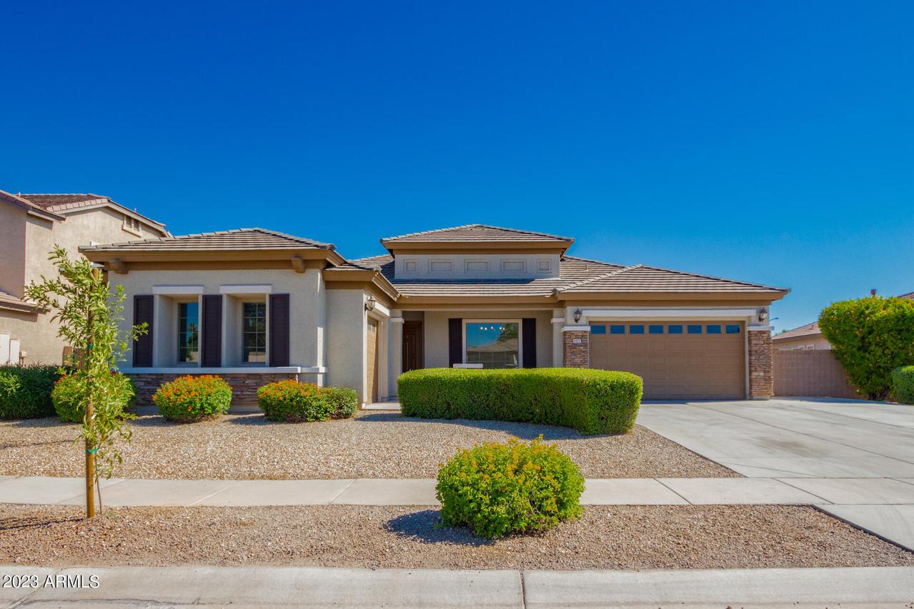 8405 W Northview Ave., Glendale, AZ 85305