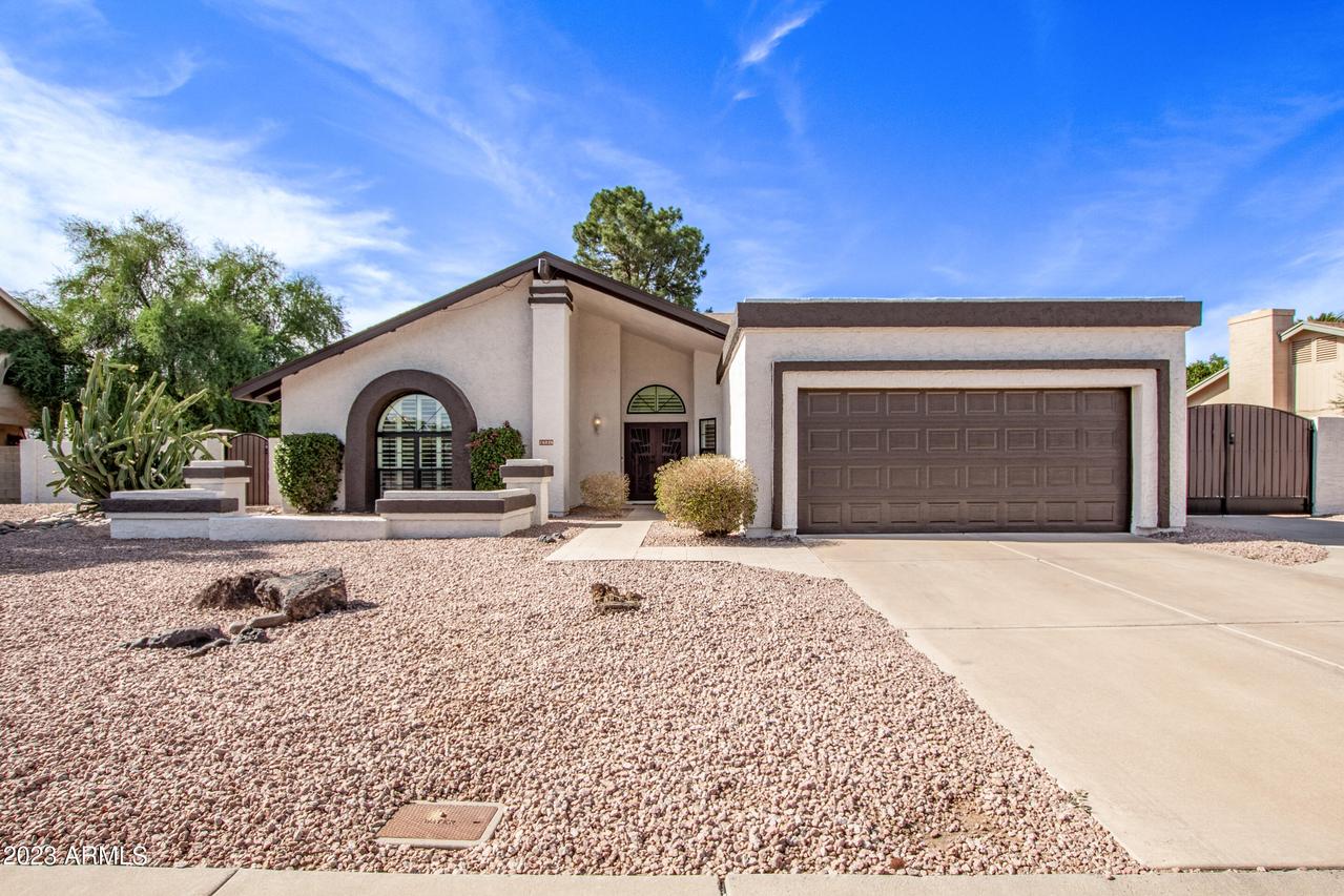 16026 N 52nd Pl., Scottsdale, AZ 85254