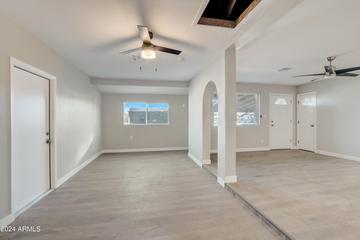 309 W Darrow St., Phoenix, AZ 85041
