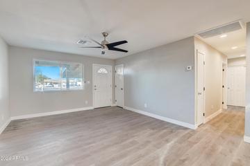 309 W Darrow St., Phoenix, AZ 85041