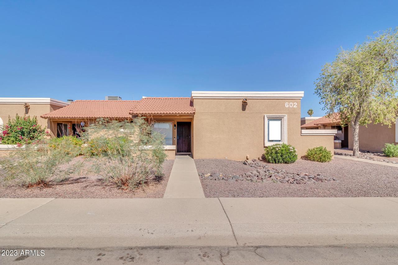 602 W Hononegh Dr. #1, Phoenix, AZ 85027