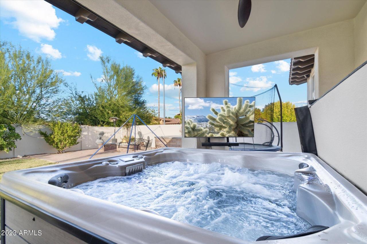 2400 W Longhorn Dr., Chandler, AZ 85286