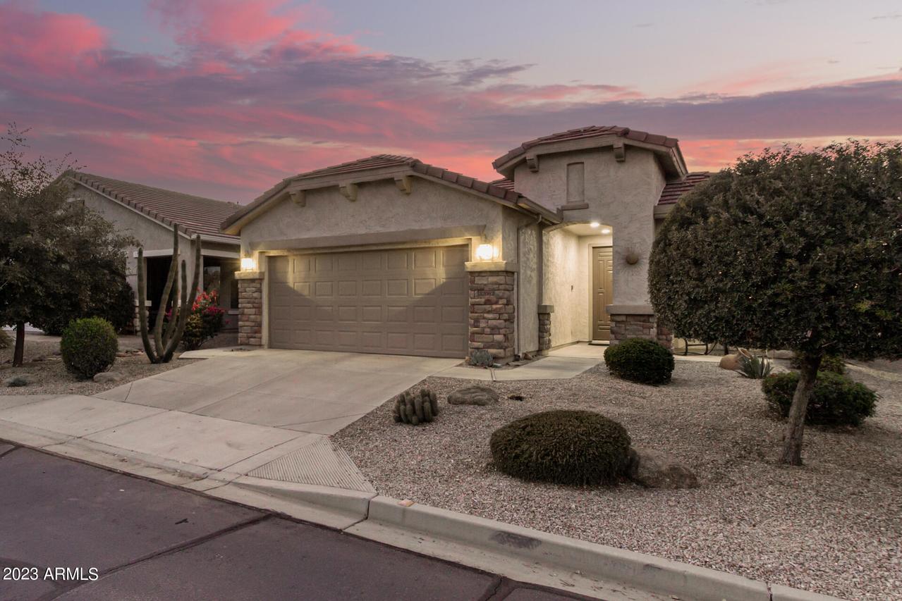 32082 N Echo Canyon Rd., San Tan Valley, AZ 85143