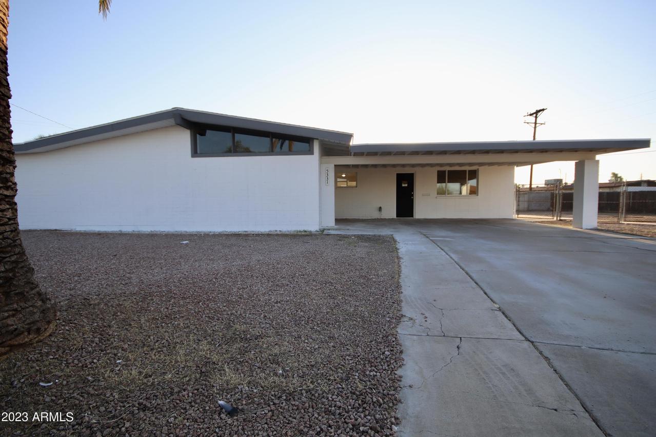5331 N 62nd Ave., Glendale, AZ 85301