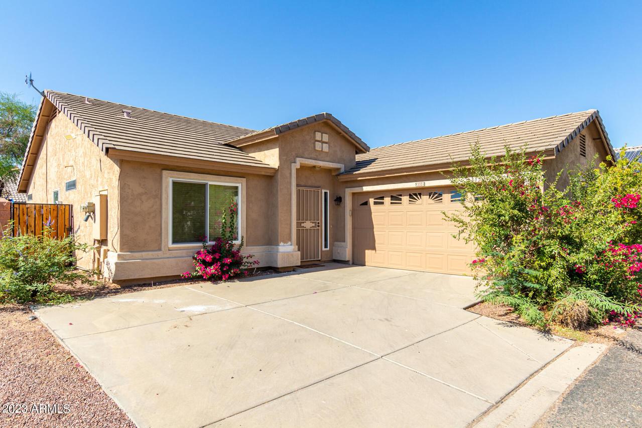 3324 E Tierra Buena Ln., Phoenix, AZ 85032