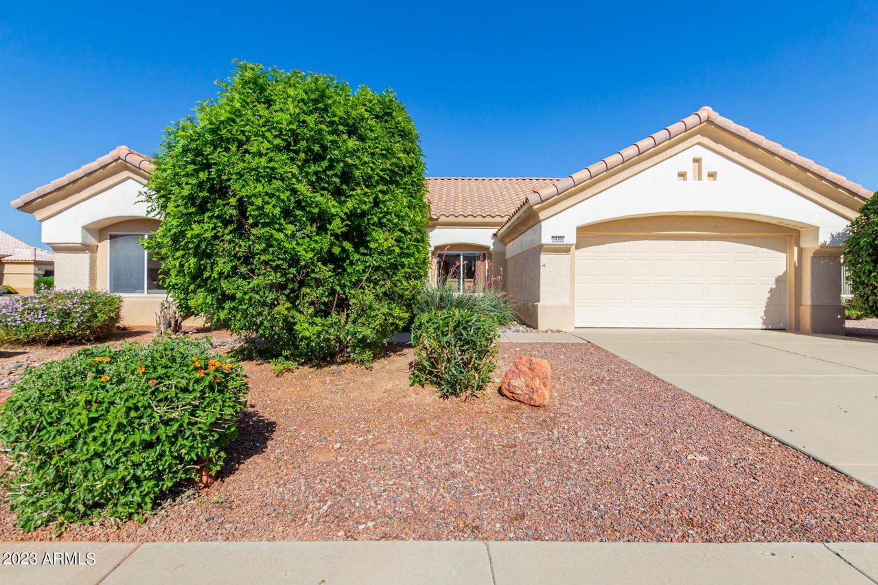 14301 W Gunsight Dr., Sun City West, AZ 85375