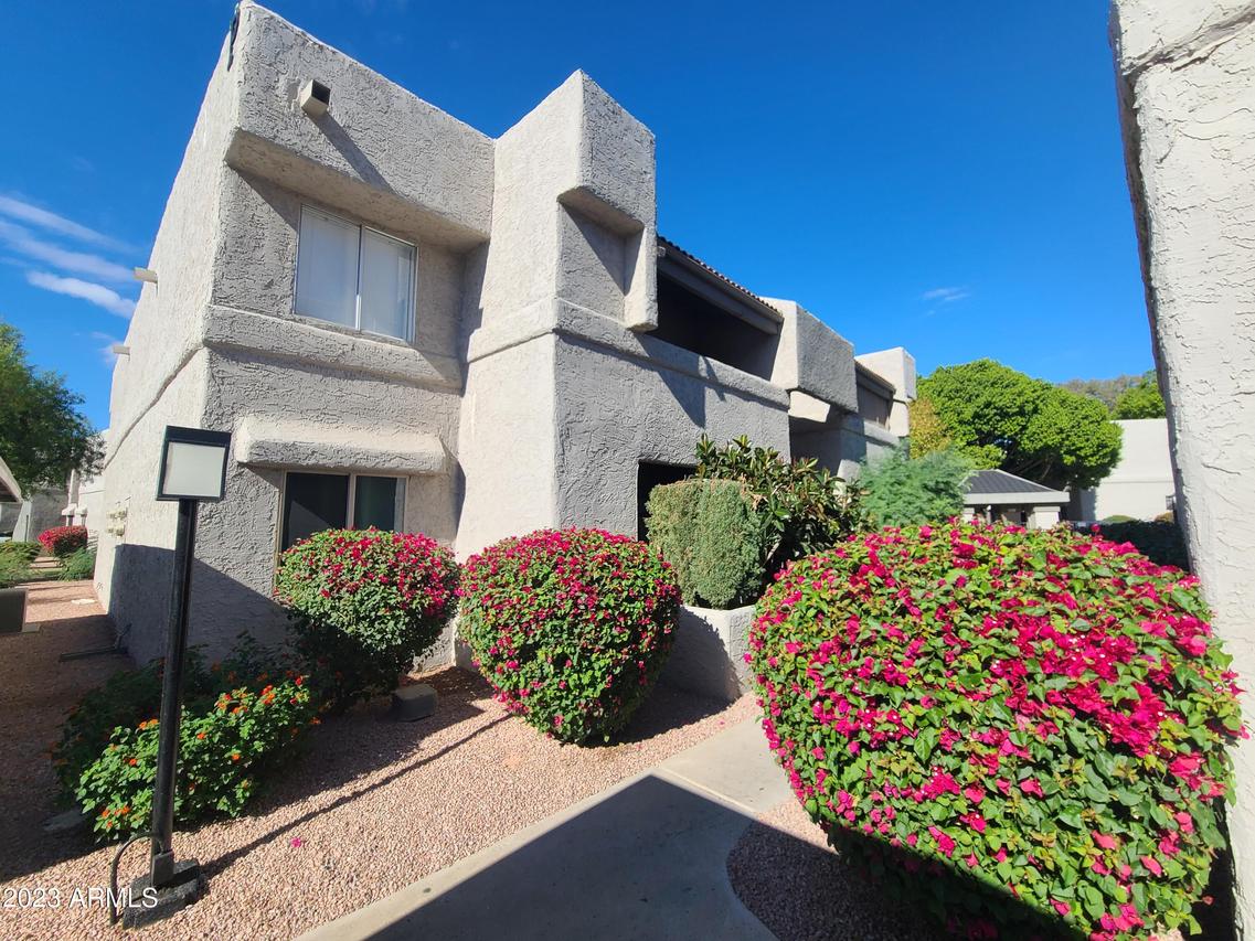 4444 E Paradise Village Pkwy. #259, Phoenix, AZ 85032