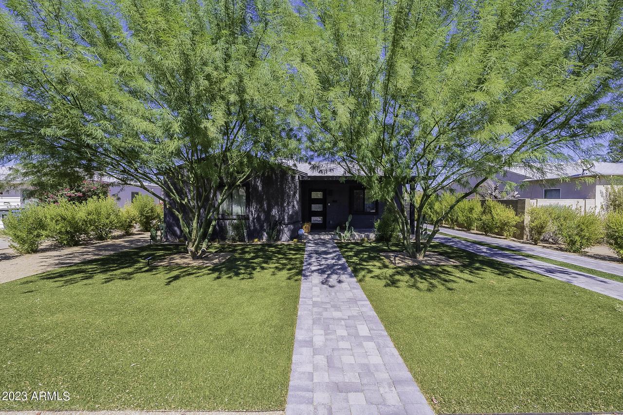 1116 W Turney Ave., Phoenix, AZ 85013