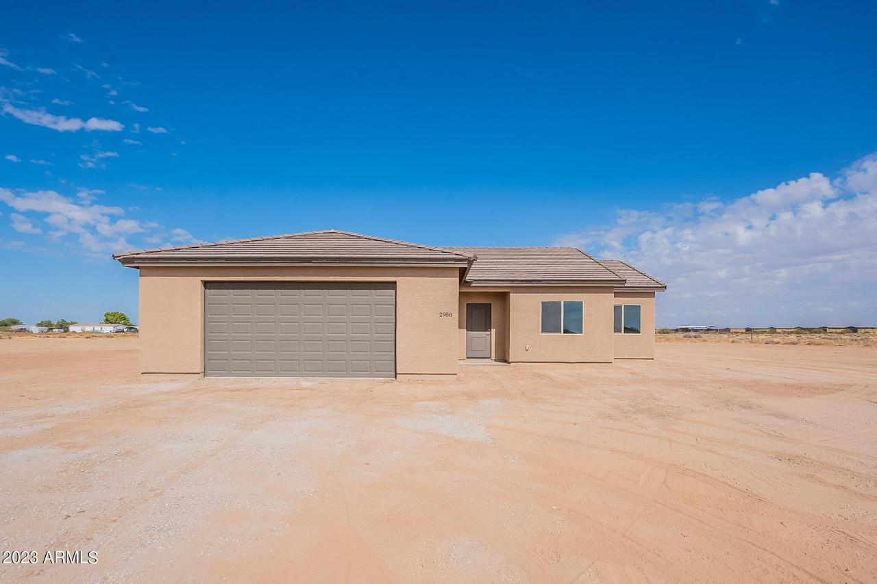 2988 W Gracie Ln., Casa Grande, AZ 85194