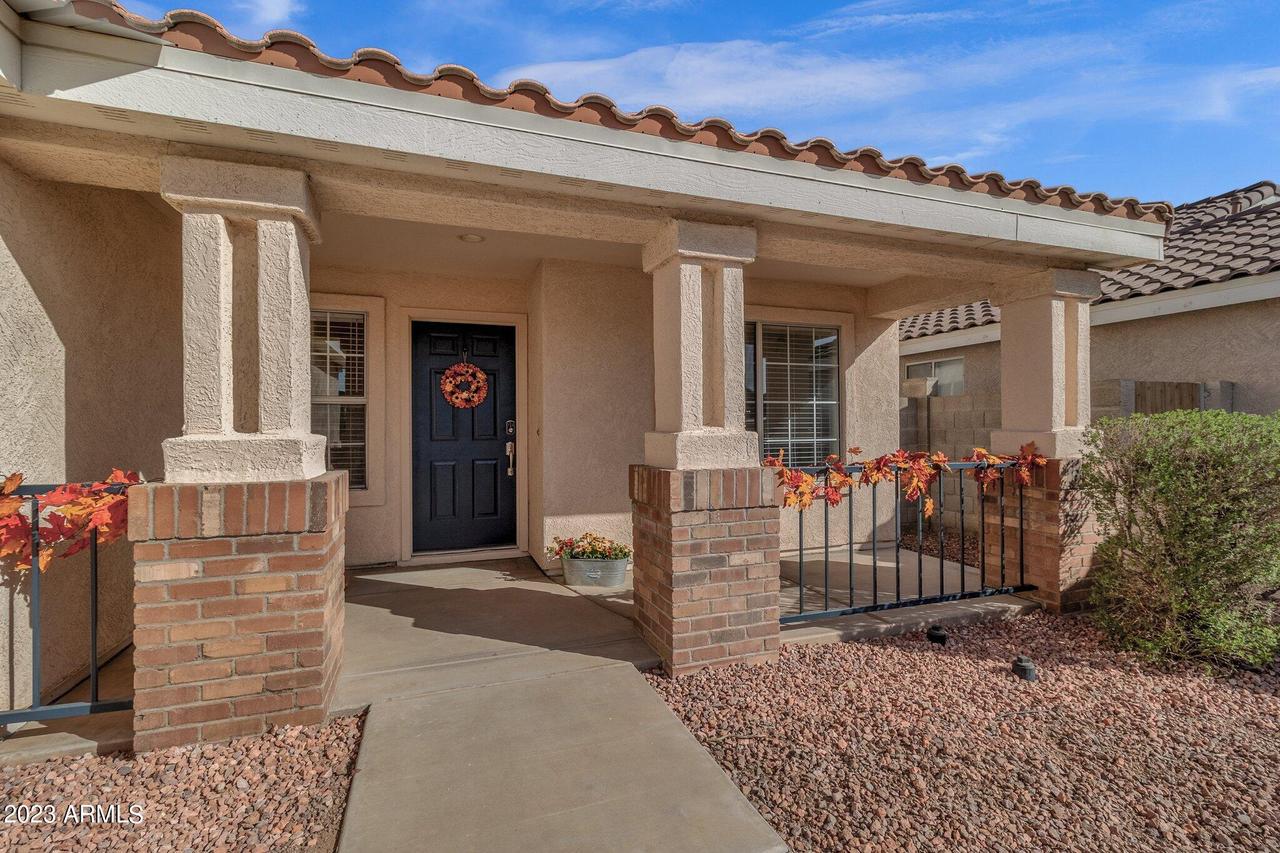 9974 W Monterosa Ave., Phoenix, AZ 85037