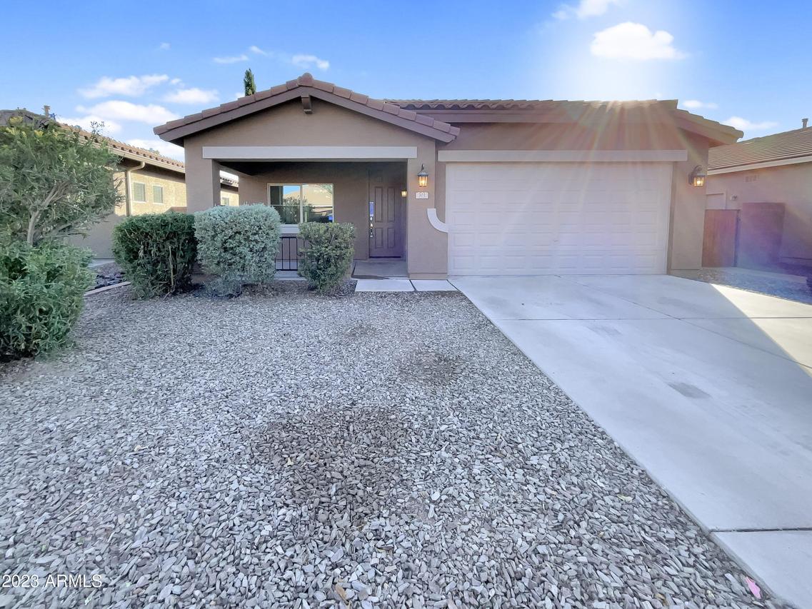 301 W Stanley Ave., San Tan Valley, AZ 85140