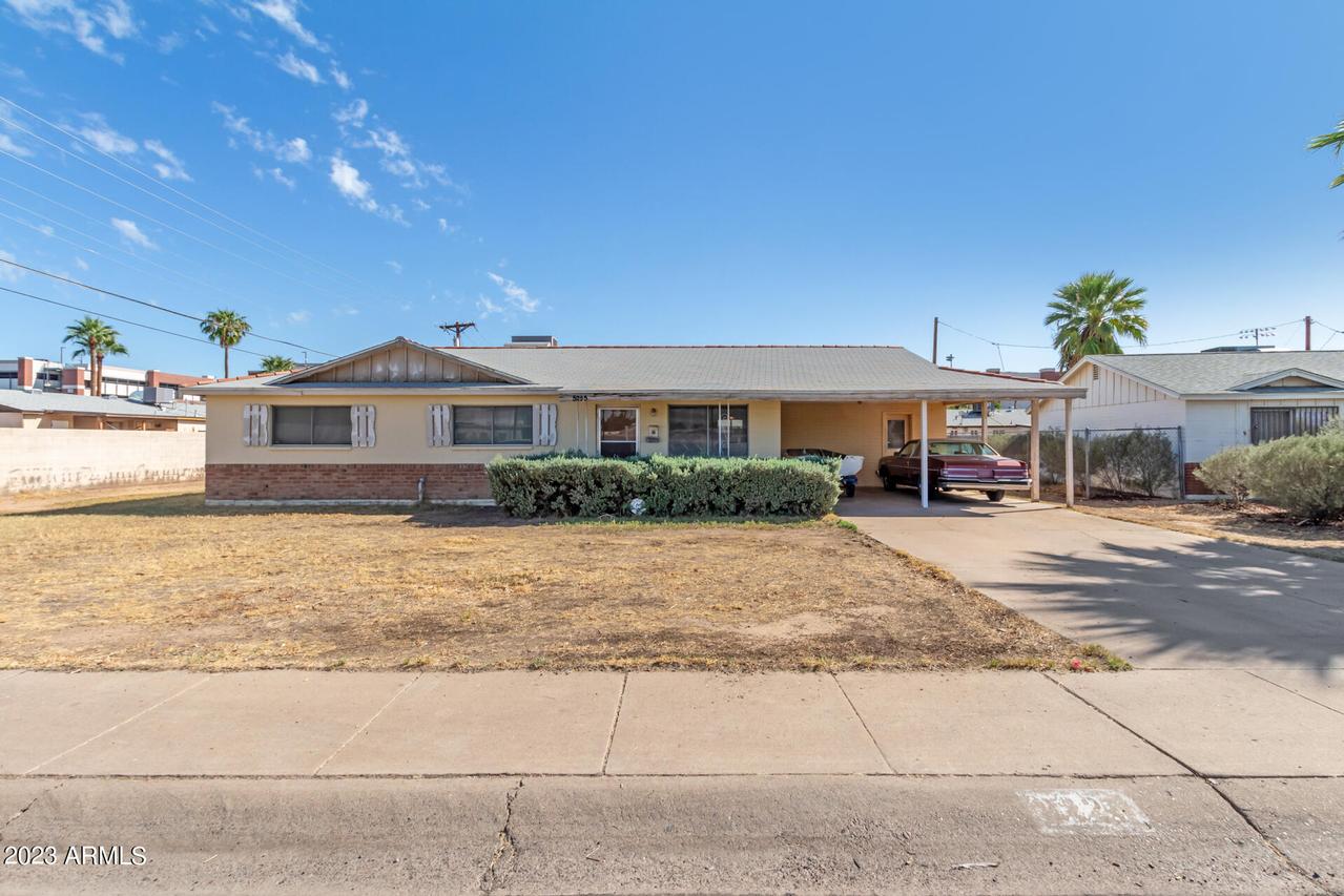 5225 N 35th Dr., Phoenix, AZ 85019