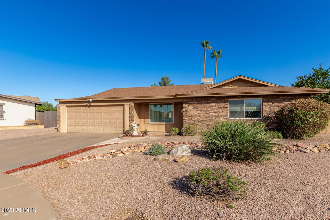 1857 S Don Carlos Cir., Mesa, AZ 85202