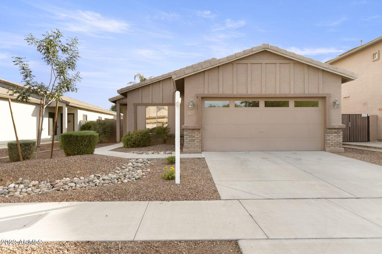 13785 W Country Gables Dr., Surprise, AZ 85374