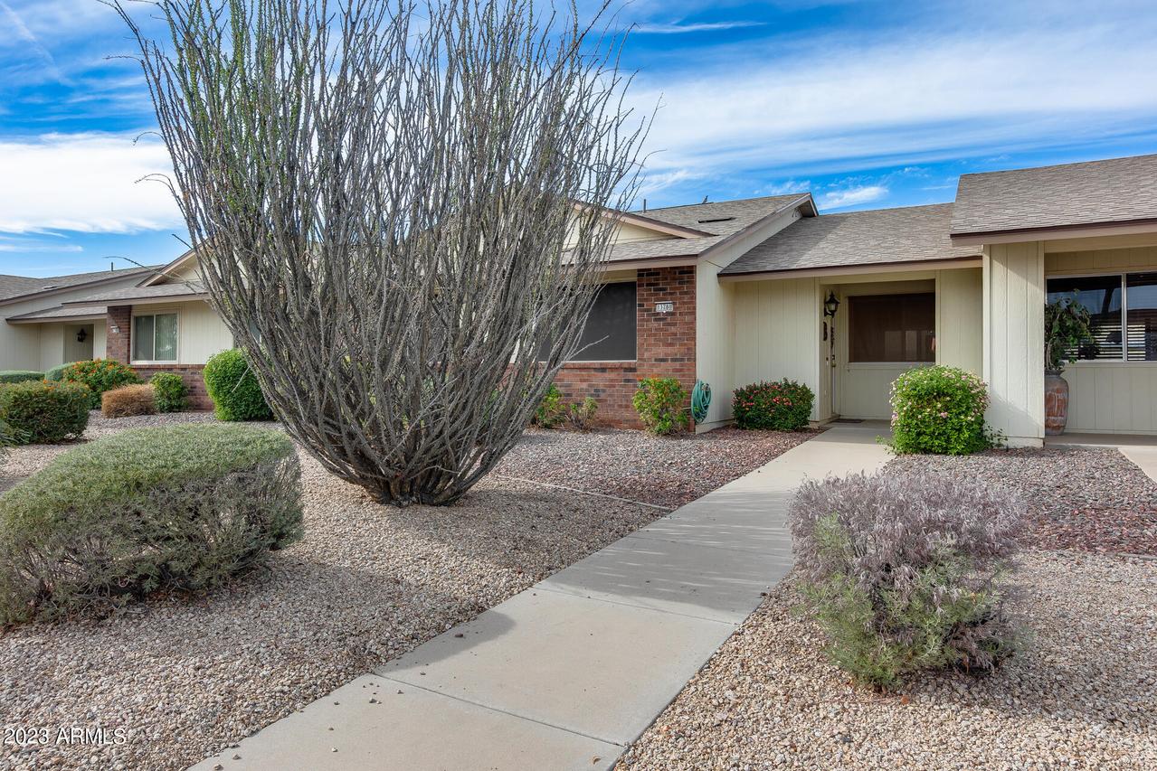 13280 W Countryside Dr., Sun City West, AZ 85375