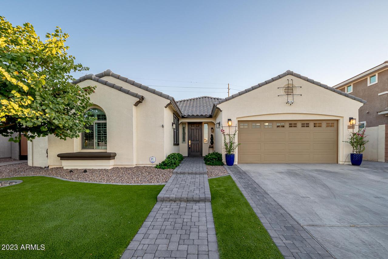 3117 N Loma Vista, Mesa, AZ 85213