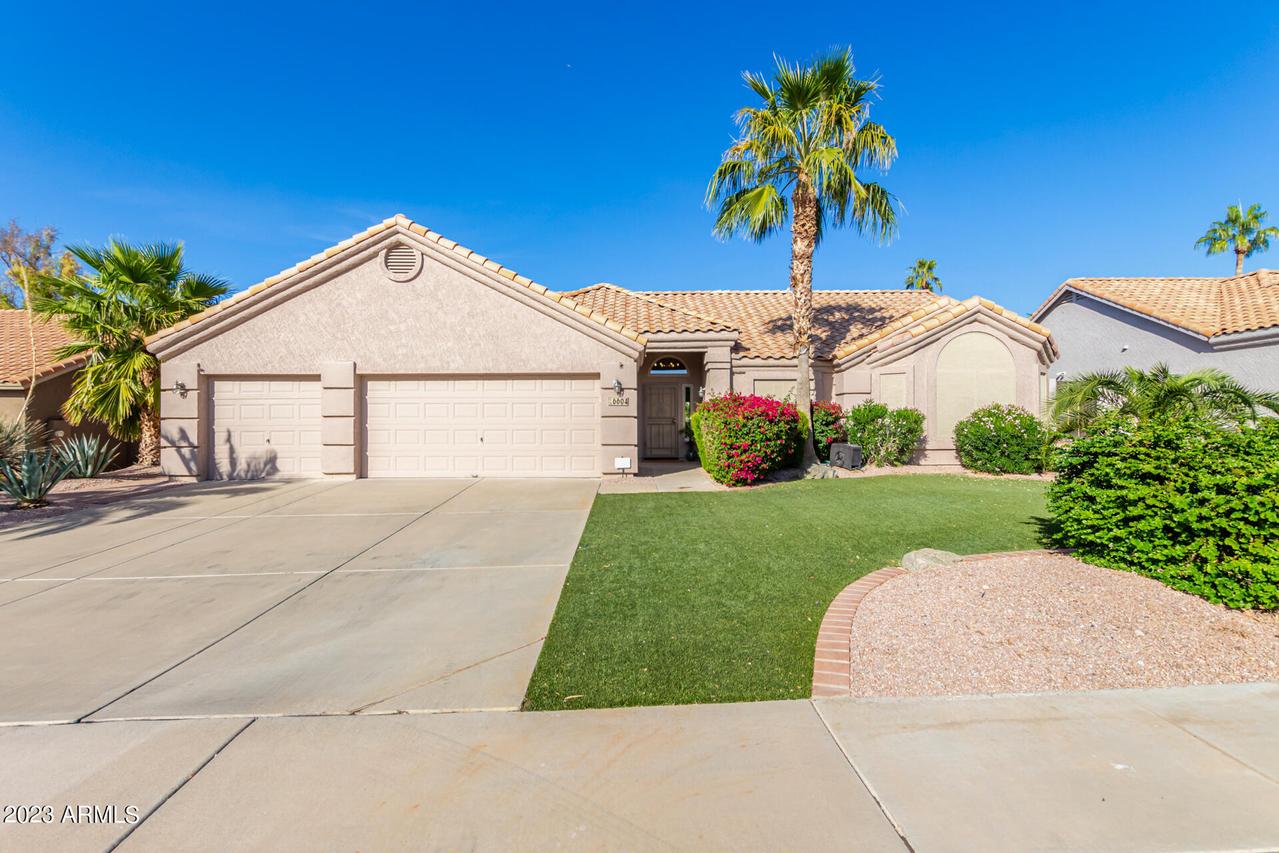 6604 E Presidio St., Mesa, AZ 85215