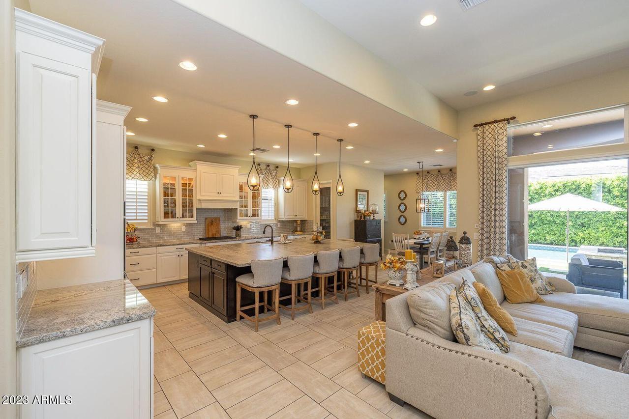 5066 N 146th Dr., Litchfield Park, AZ 85340