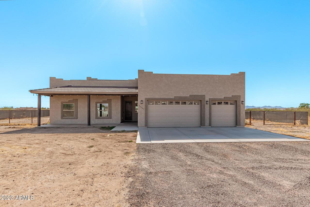 20507 W Baker Dr., Wittmann, AZ 85361
