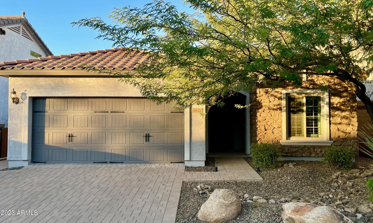 1822 W Fetlock Tr., Phoenix, AZ 85085