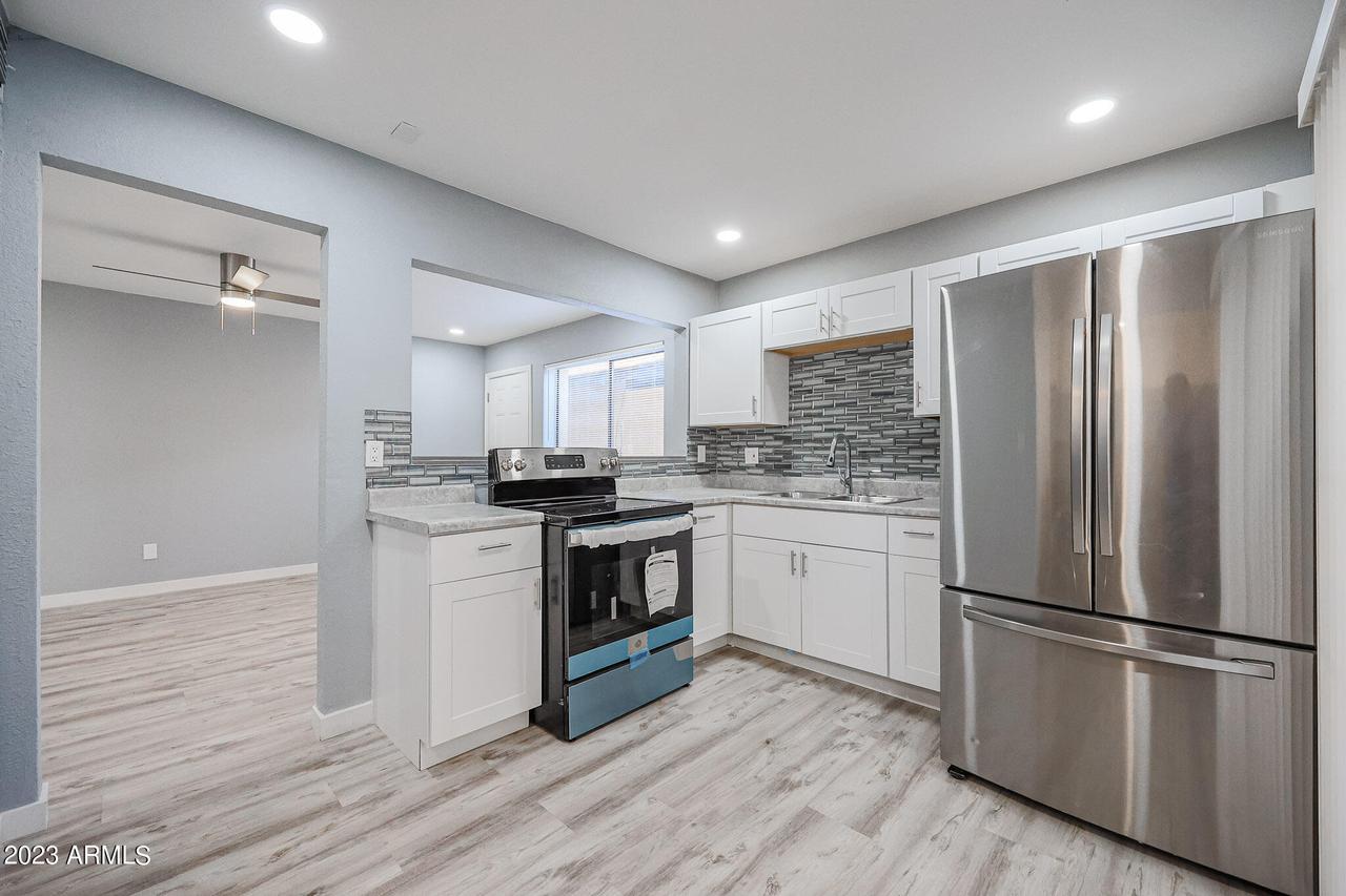 601 N 4th St. #H, Avondale, AZ 85323