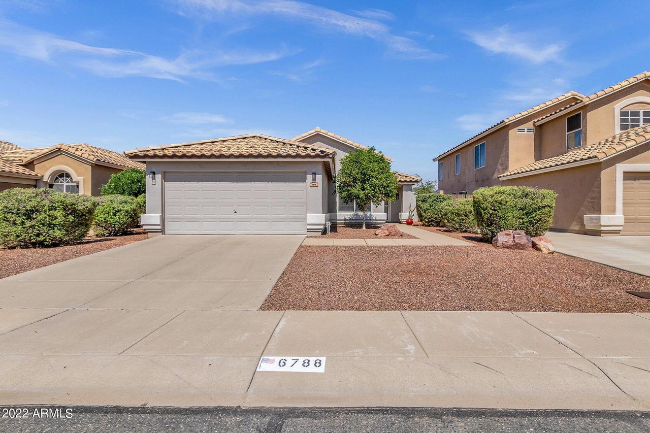 6788 W Louise Dr., Glendale, AZ 85310