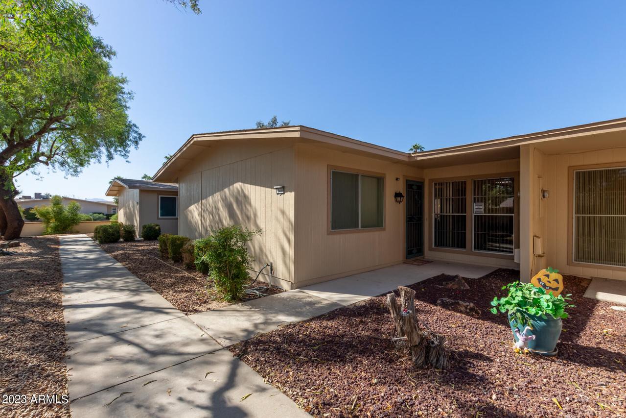 13454 W Copperstone Dr., Sun City West, AZ 85375