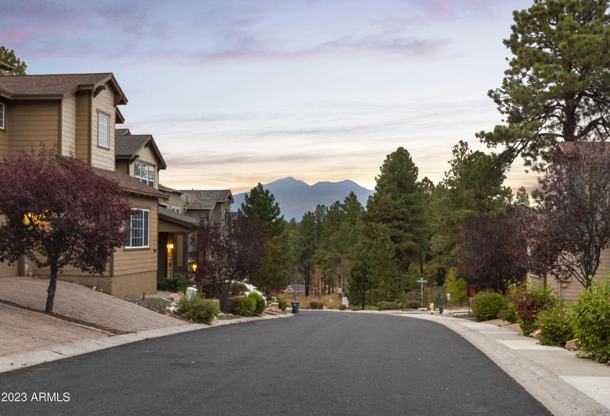 1093 E Sterling Ln., Flagstaff, AZ 86005