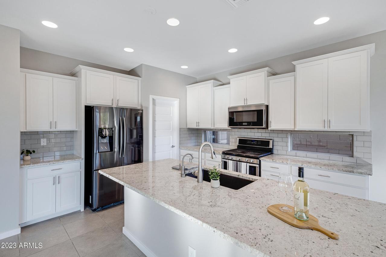 9563 W Chama Dr., Peoria, AZ 85383