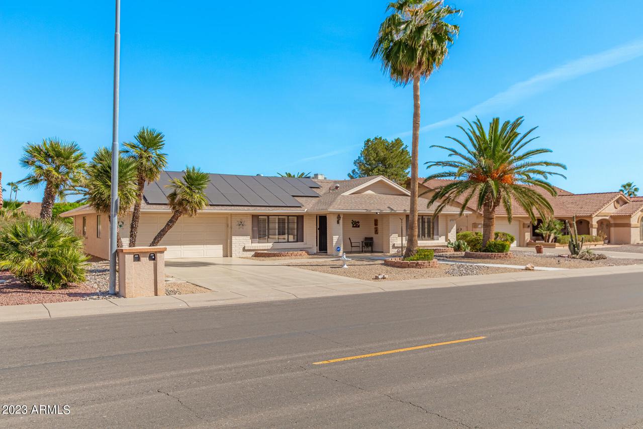 13722 W Aleppo Dr., Sun City West, AZ 85375