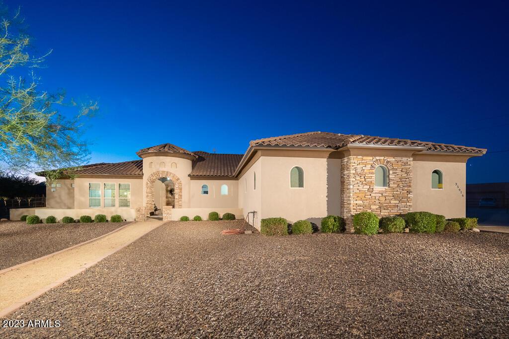 35916 N 3rd St., Phoenix, AZ 85086