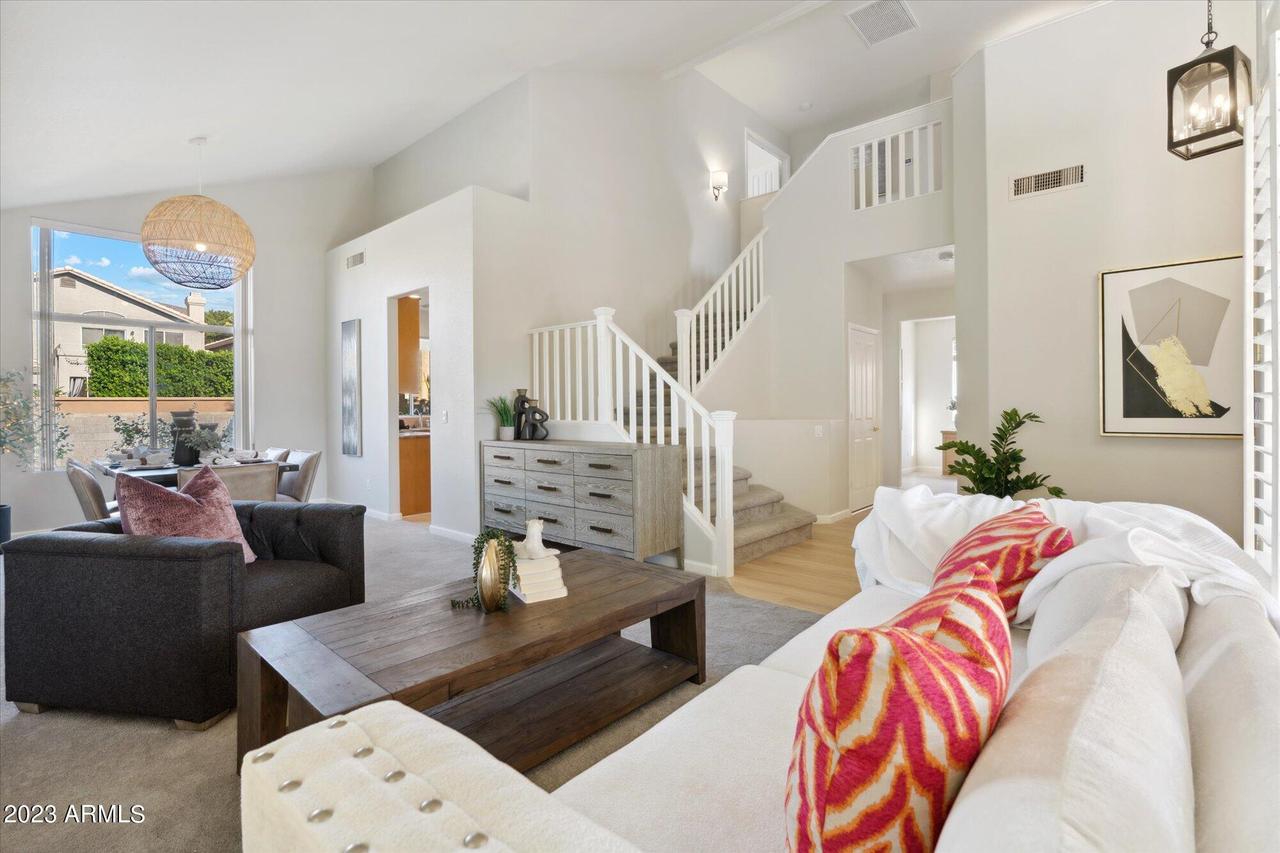 1344 E Sapium Way, Phoenix, AZ 85048