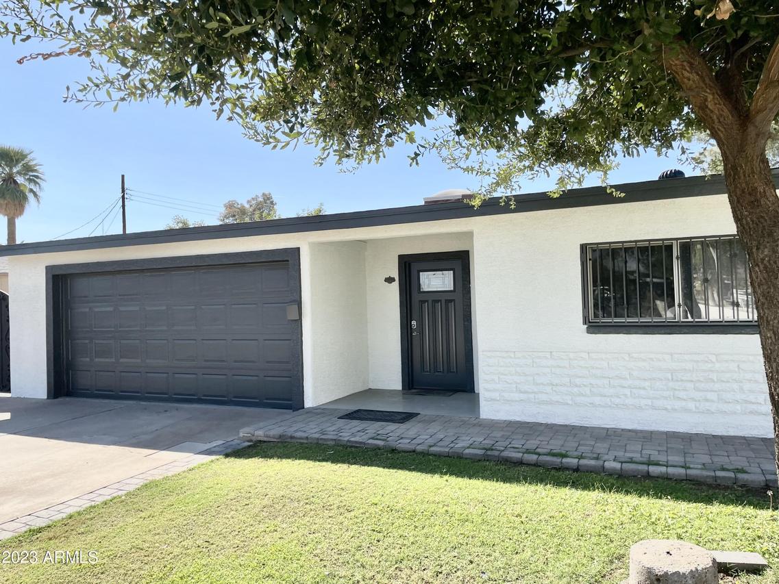 4026 N 58th Ave., Phoenix, AZ 85031