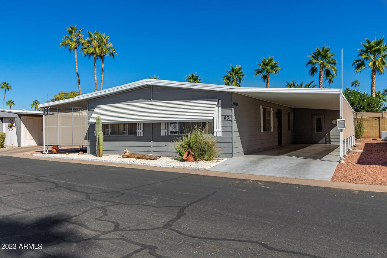3104 E Broadway Rd. #43, Mesa, AZ 85204