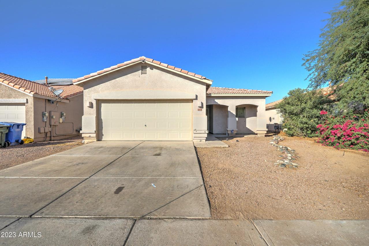 6438 W Riva Rd., Phoenix, AZ 85043