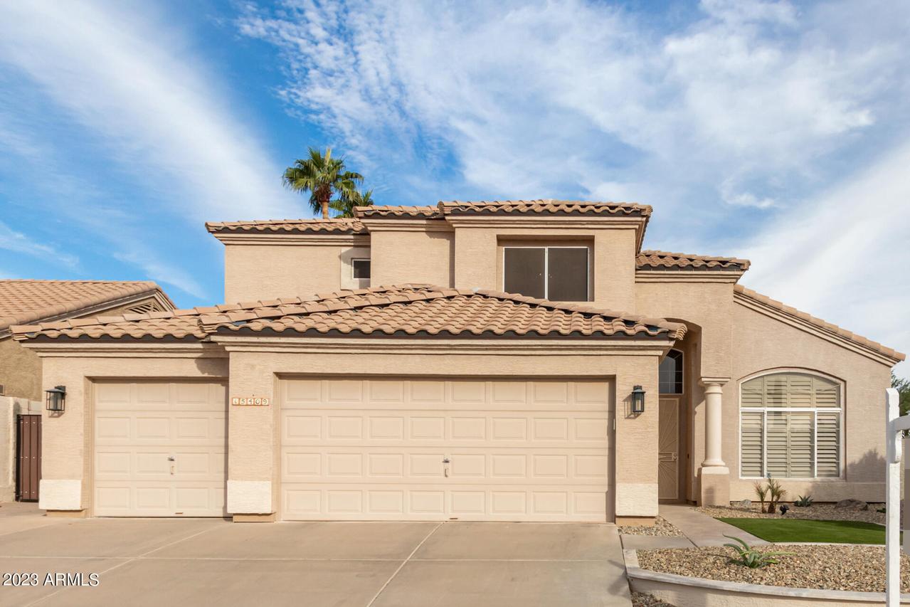 15409 S 17th Ave., Phoenix, AZ 85045