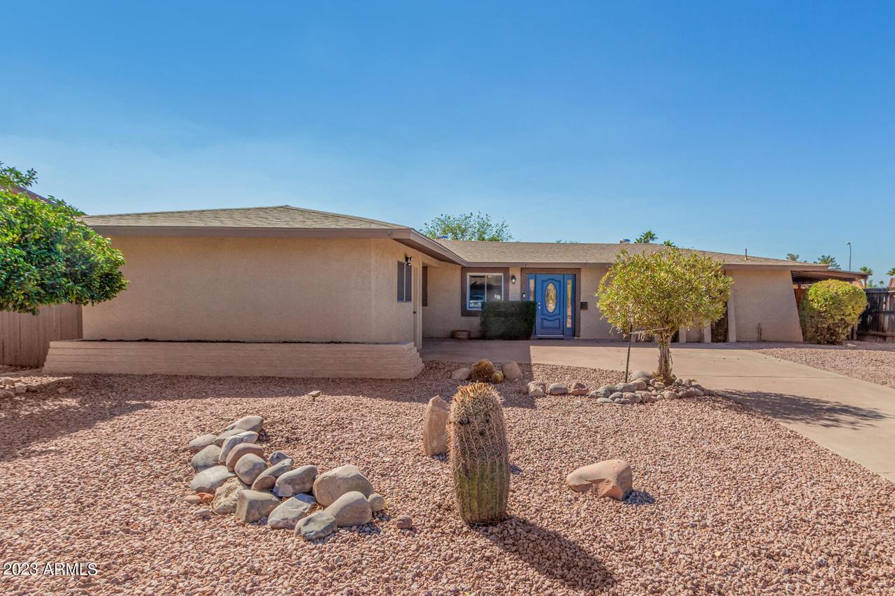 6933 E Exmoor Dr., Mesa, AZ 85208