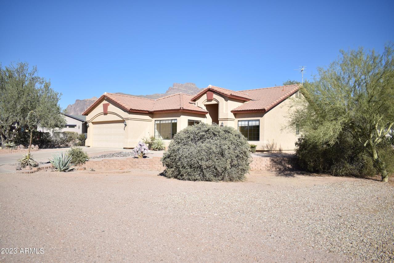 777 S Val Vista Rd., Apache Junction, AZ 85119