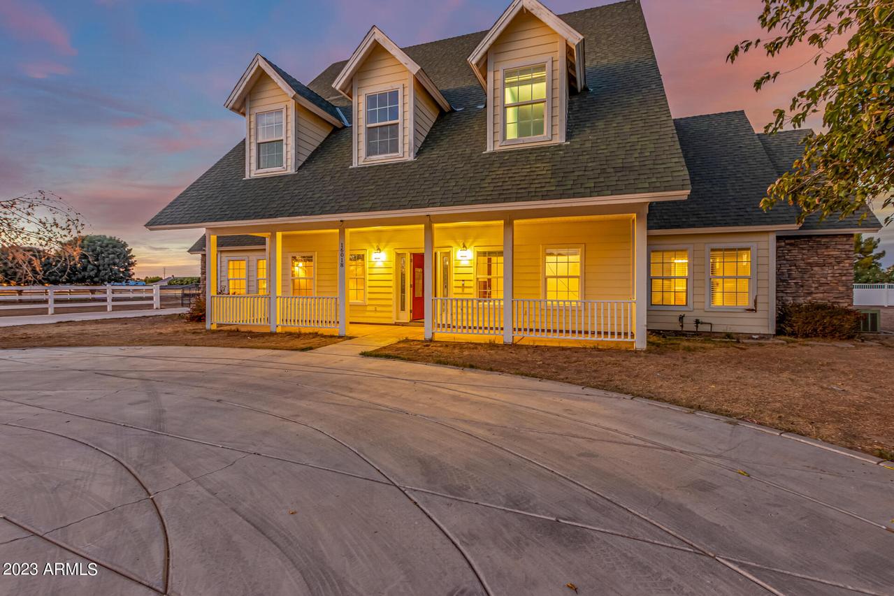 16018 E Twin Acres Dr., Gilbert, AZ 85298