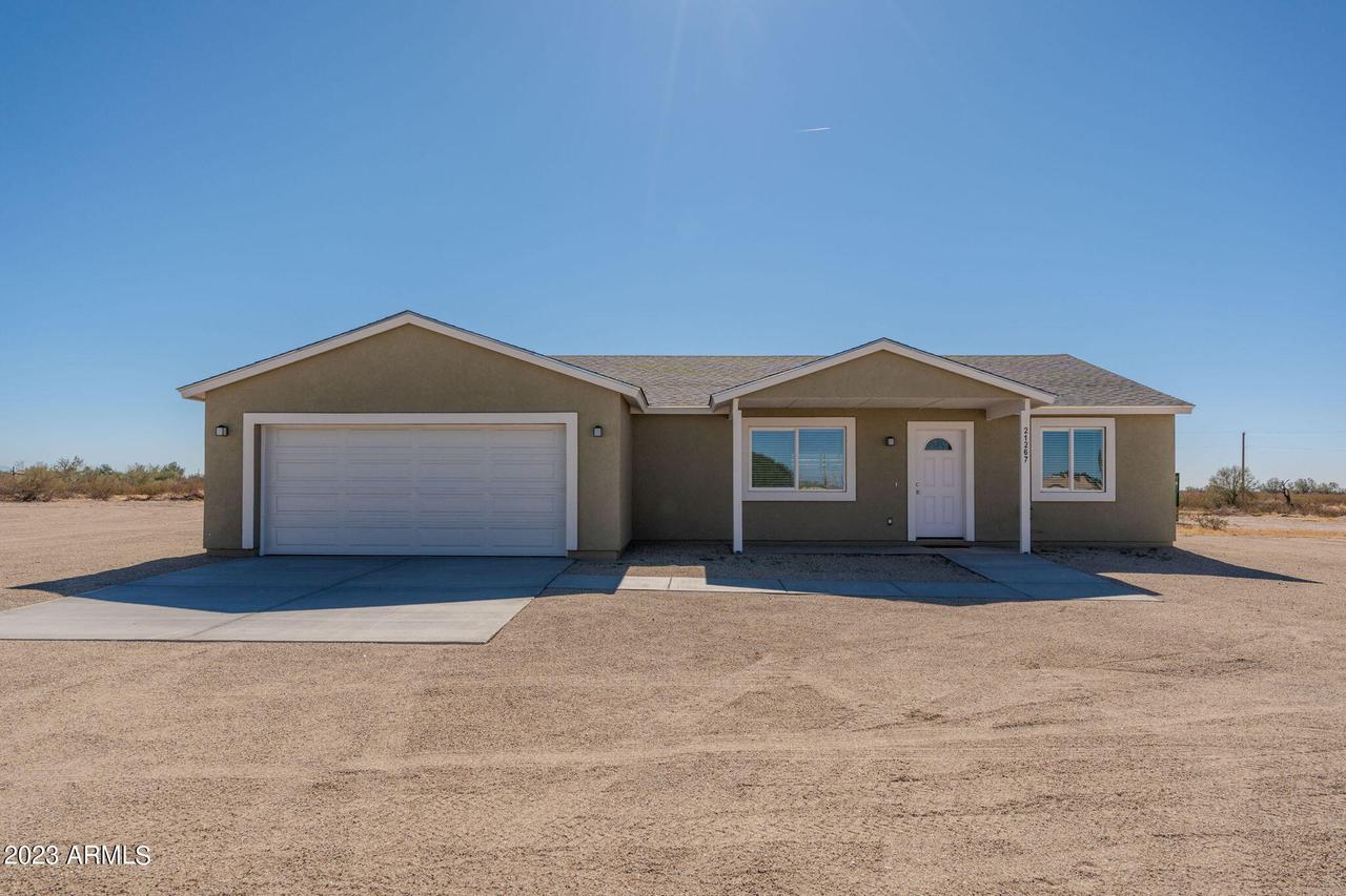21267 E Blue Jay Ln., Florence, AZ 85132