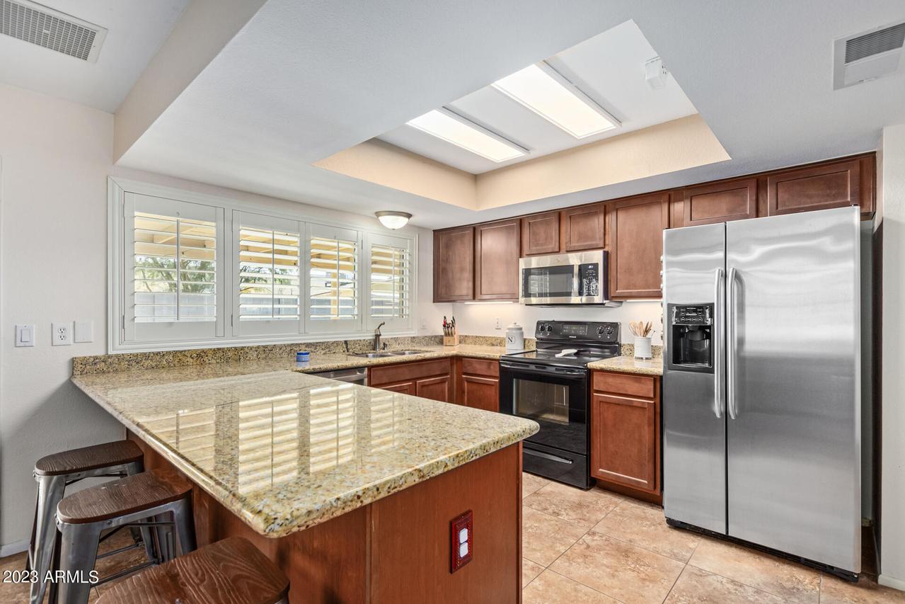 2637 E Libby St., Phoenix, AZ 85032