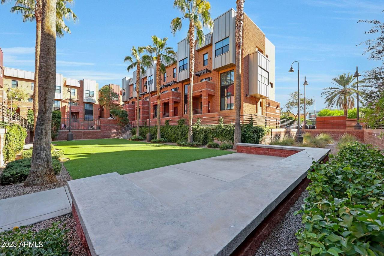 330 S Farmer Ave. #135, Tempe, AZ 85281
