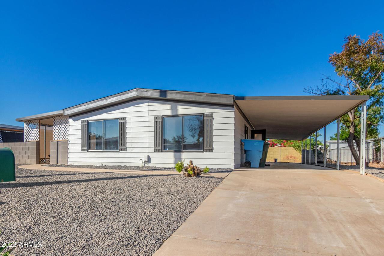 15644 N 16th Dr., Phoenix, AZ 85023