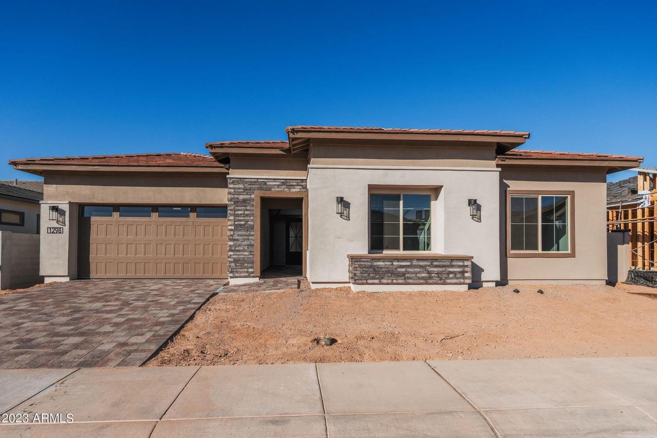 1298 E Carob Dr., Gilbert, AZ 85298